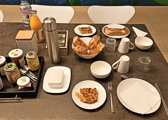 Maison La Grande Serre Bed and breakfast