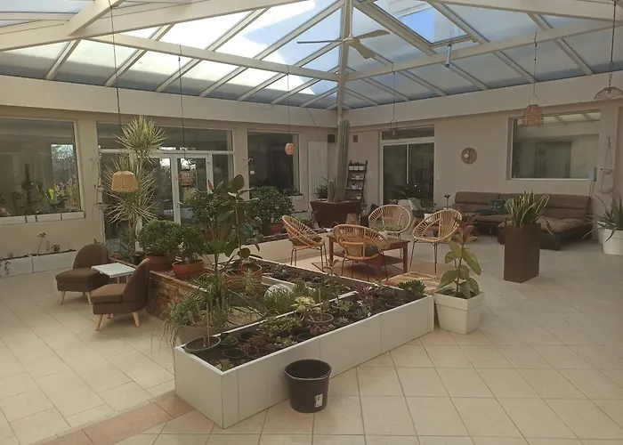 Maison La Grande Serre Bed and breakfast Blaslay